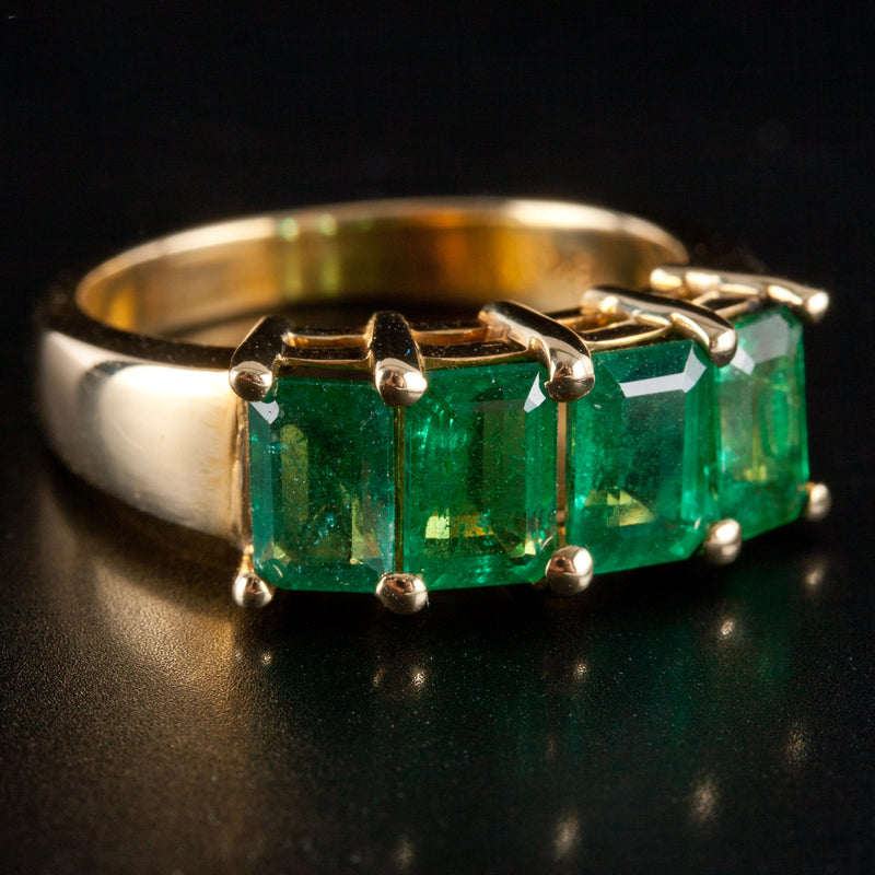 18k Yellow Gold Four Stone Emerald Cocktail Style Ring 2.24ctw 6.81g