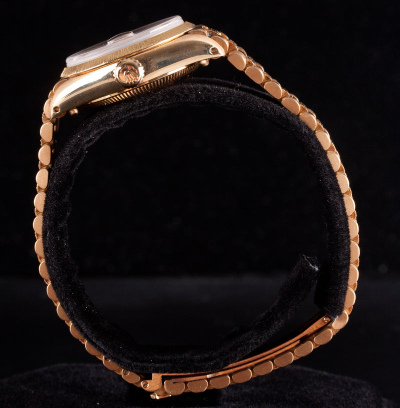 Vintage 1970's Rolex 18k Yellow Gold Datejust Wristwatch W/ Bark Finish 68.9g