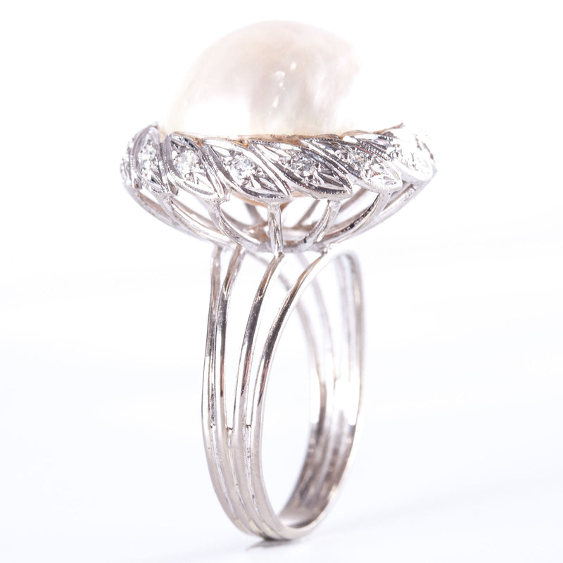 Vintage 1960's 14k White Gold Round Cultured Pearl & Diamond Ring .24ctw