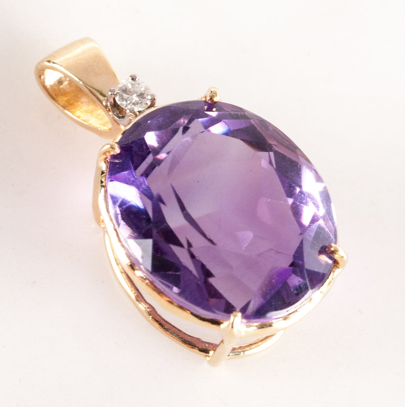 14k Yellow Gold Oval Amethyst Solitaire Pendant W/ Diamond Accent 12.79ctw 4.85g