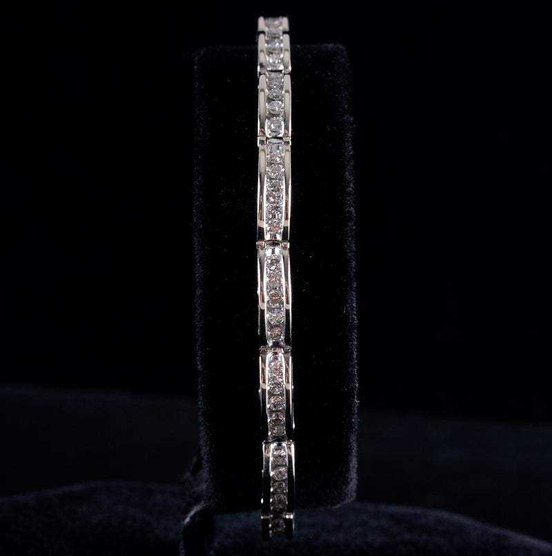 14k White Gold Round H I1 Diamond Tennis Bracelet 2.28ctw 7" Length 11.4g