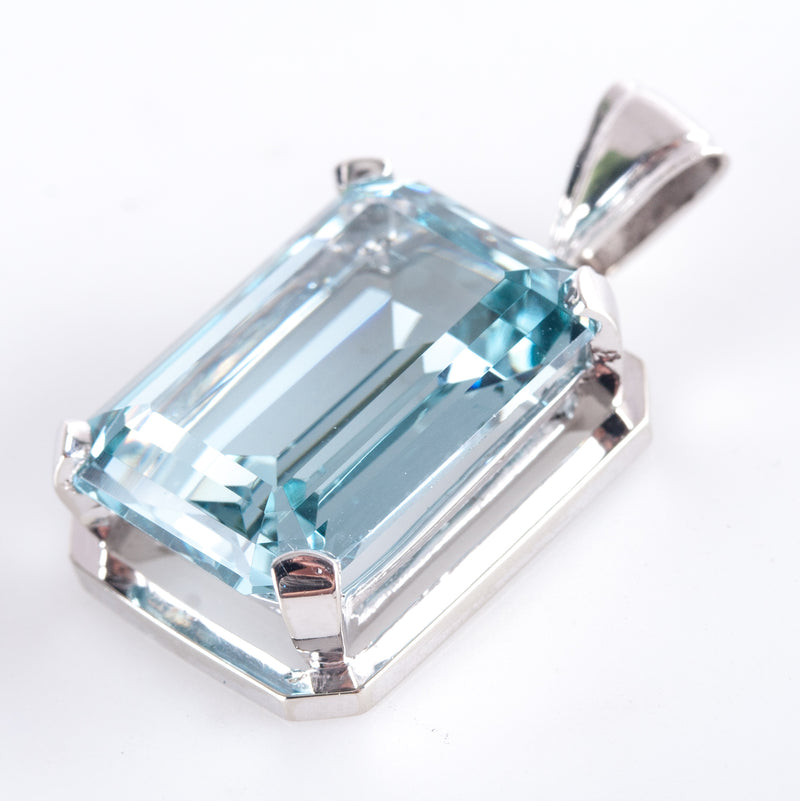 13k White Gold Swiss Blue Topaz Solitaire Style Pendant 14.87ctw 6.75g