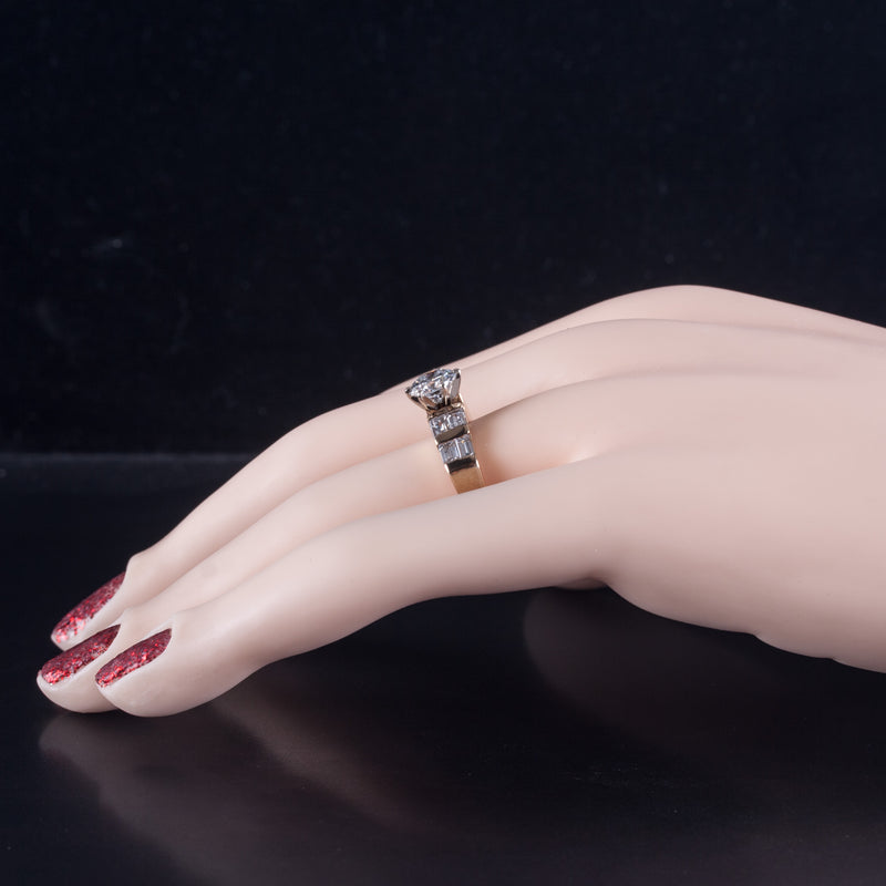 18k Yellow Gold Round & Baguette E VS2 Diamond Engagement Ring 2.0ctw 5.18g