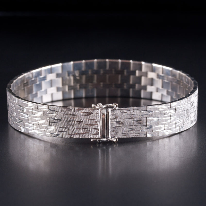 18k White Gold Sapphire Diamond Textured Flat Link Band Style Bracelet .95ctw
