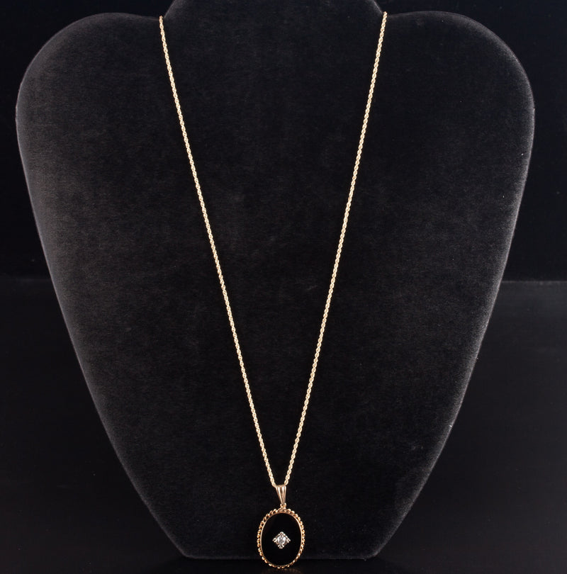 10k Yellow Gold Diamond Onyx Pendant Necklace W/ 20" Chain .12ct 3.15g