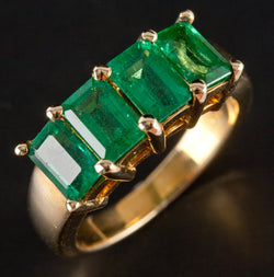 18k Yellow Gold Four Stone Emerald Cocktail Style Ring 2.24ctw 6.81g
