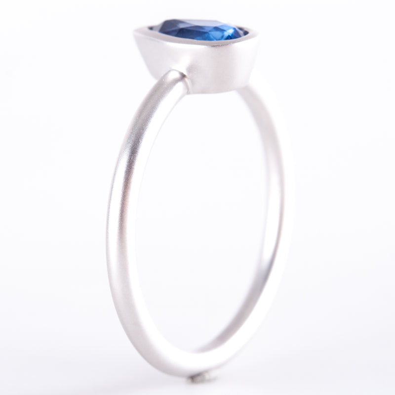 14k White Gold Pear Ceylon Blue Sapphire Solitaire Brush Finish Ring .79ct 2.5g