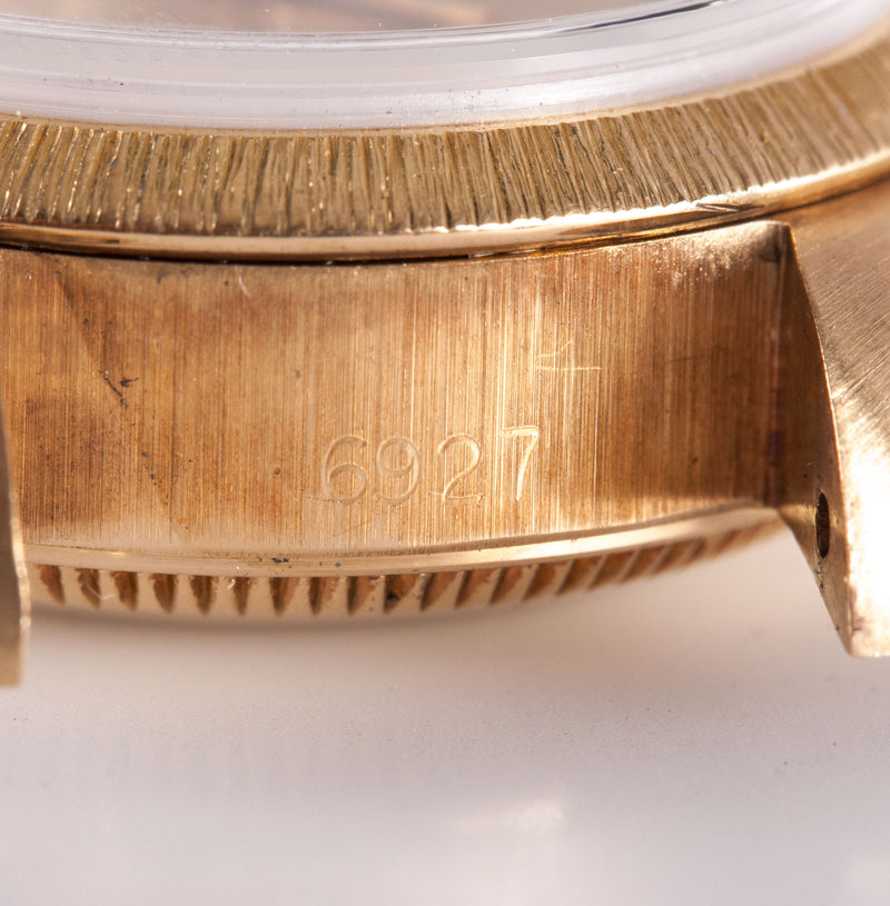 Vintage 1970's Rolex 18k Yellow Gold Datejust Wristwatch W/ Bark Finish 68.9g