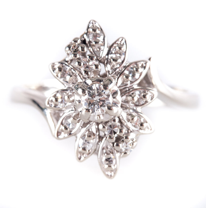 14k White Gold Round G SI1 Diamond Floral Style Ring .225ctw 4.27g Size 6.5