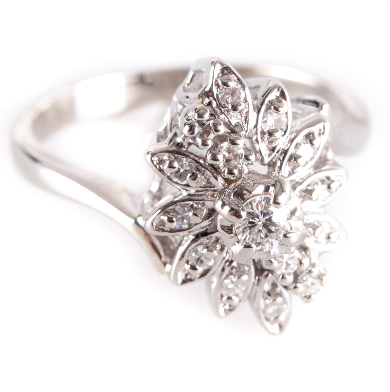 14k White Gold Round G SI1 Diamond Floral Style Ring .225ctw 4.27g Size 6.5