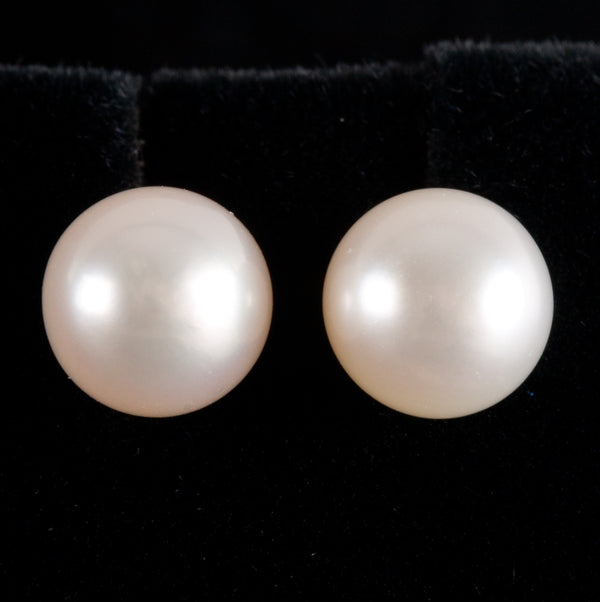 14k Yellow Gold Round Bead Cultured White Pearl Solitaire Stud Earrings 1.10g