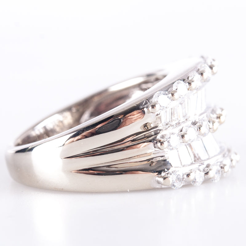 14k White Gold Round Baguette Diamond Cluster Cocktail Style Ring 1.12ctw 7.15g