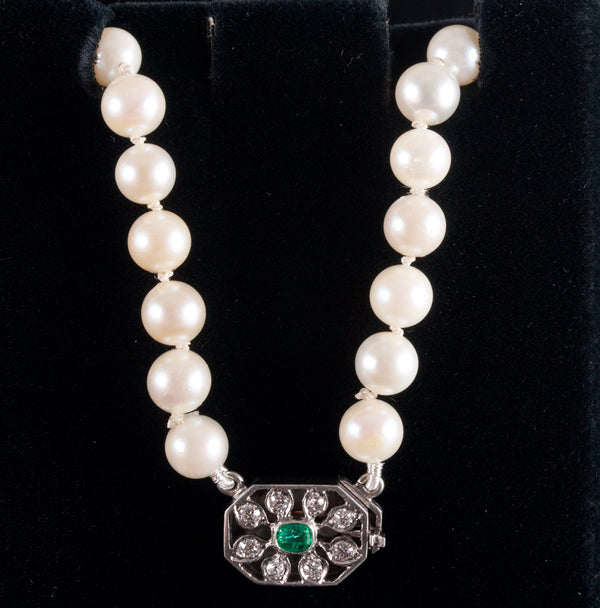 Vintage 1920's Pearl Necklace W/ 18k White Gold Platinum Emerald Diamond Clasp