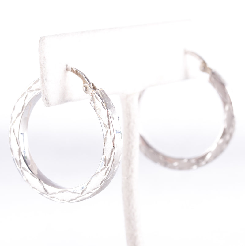 14k White Gold Hollow Hoop Etched Style Earrings W/ Saddlebacks 2.85g