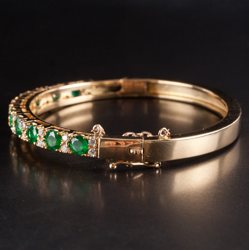 18k Yellow Gold Round Emerald Diamond Hinged Bangle Bracelet 3.35ctw 27.5g