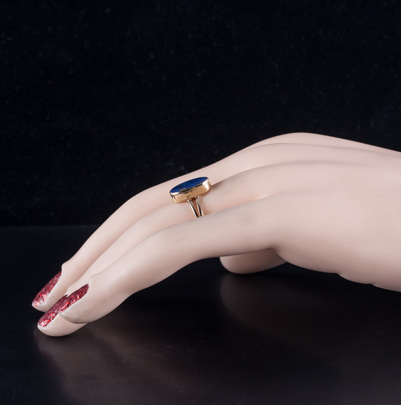 Vintage 1960's 14k Yellow Gold Oval Lapis Lazuli Solitaire Cocktail Ring 2.25g