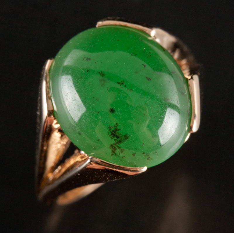 Vintage 1960's 14k Yellow Gold Oval Cabochon Jadeite Solitaire Cocktail Ring