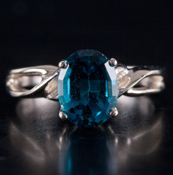 14k White Gold Oval London Blue AA Topaz Solitaire Ring 2.3ctw 3.0g