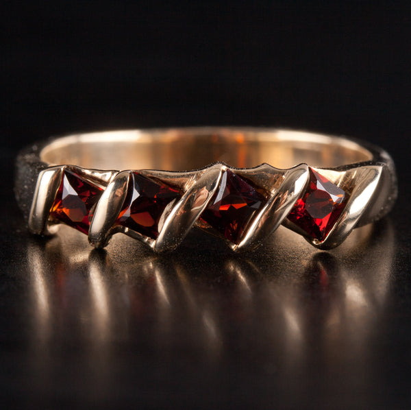 14k Yellow Gold Princess Mozambique Garnet Cocktail Style Ring .72ctw 3.88g