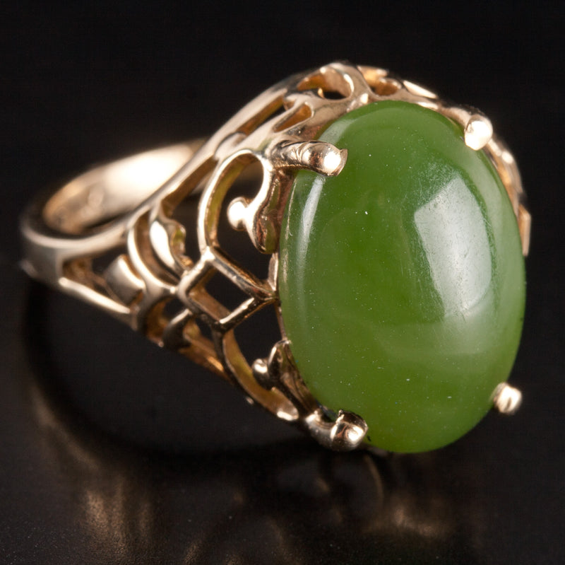 14k Yellow Gold Oval Cabochon Jade Solitaire Cocktail Ring 4.6g