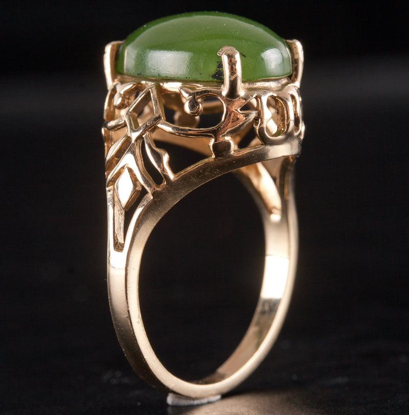 14k Yellow Gold Oval Cabochon Jade Solitaire Cocktail Ring 4.6g