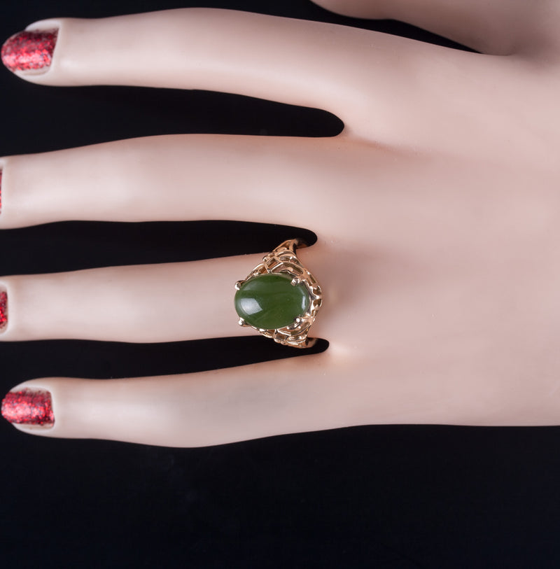 14k Yellow Gold Oval Cabochon Jade Solitaire Cocktail Ring 4.6g