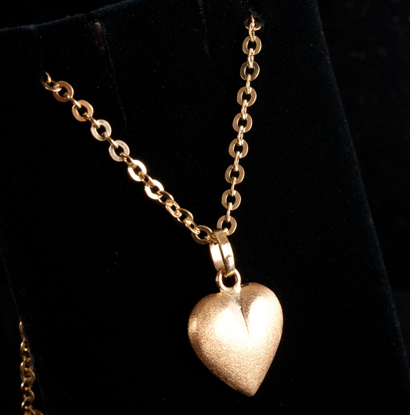 18k Yellow Gold Heart Style Pendant W/ 19.5" Round Link Chain 9.05g