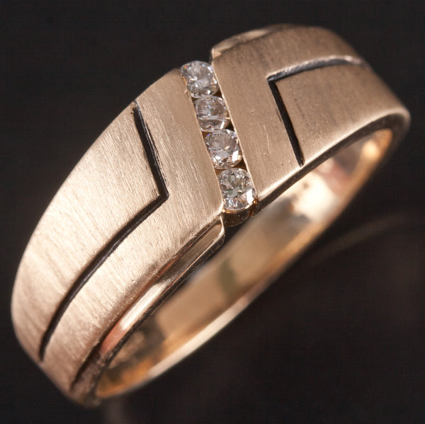 14k Yellow Gold ArtCarved Round H SI1 Diamond Channel Set Style Ring .14ctw 5.9g