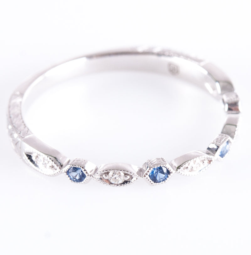 14k White Gold Round Sapphire & Diamond Engraved Style Wedding Band .10ctw 1.72g