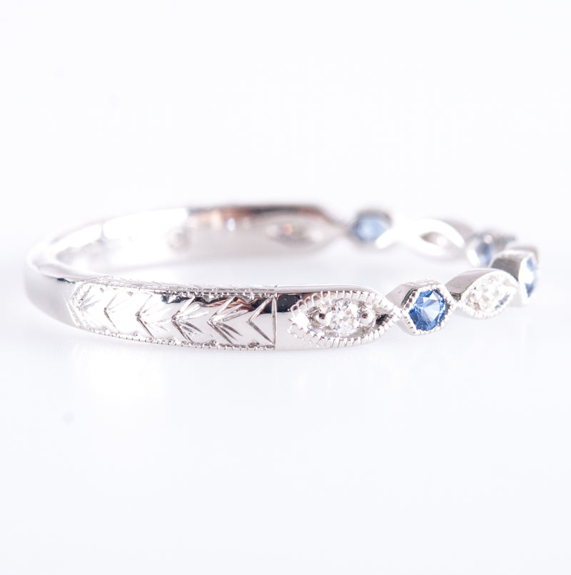 14k White Gold Round Sapphire & Diamond Engraved Style Wedding Band .10ctw 1.72g
