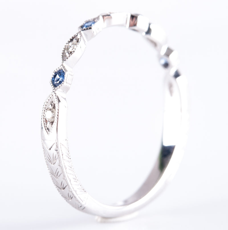 14k White Gold Round Sapphire & Diamond Engraved Style Wedding Band .10ctw 1.72g
