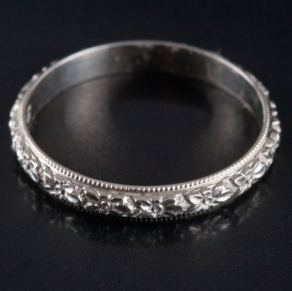 Vintage 1930's 18k White Gold Floral Wedding Anniversary Ring 1.61g 2.6mm Width