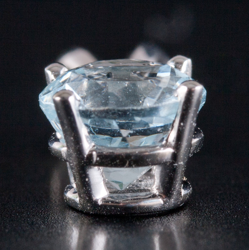 14k White Gold Round Aquamarine Solitaire Pendant W/ Diamond Accents .83ctw .82g