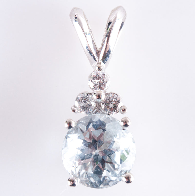 14k White Gold Round Aquamarine Solitaire Pendant W/ Diamond Accents .83ctw .82g