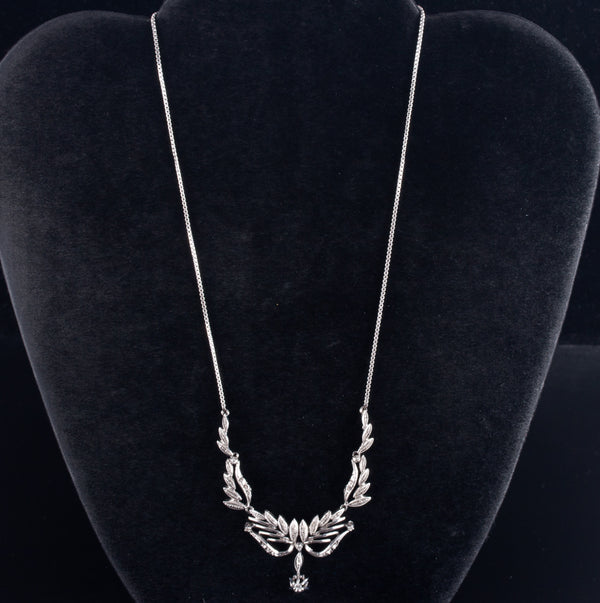 Vintage 1940's 18k White Gold H SI1 Diamond Floral Necklace .07ctw 10.7g