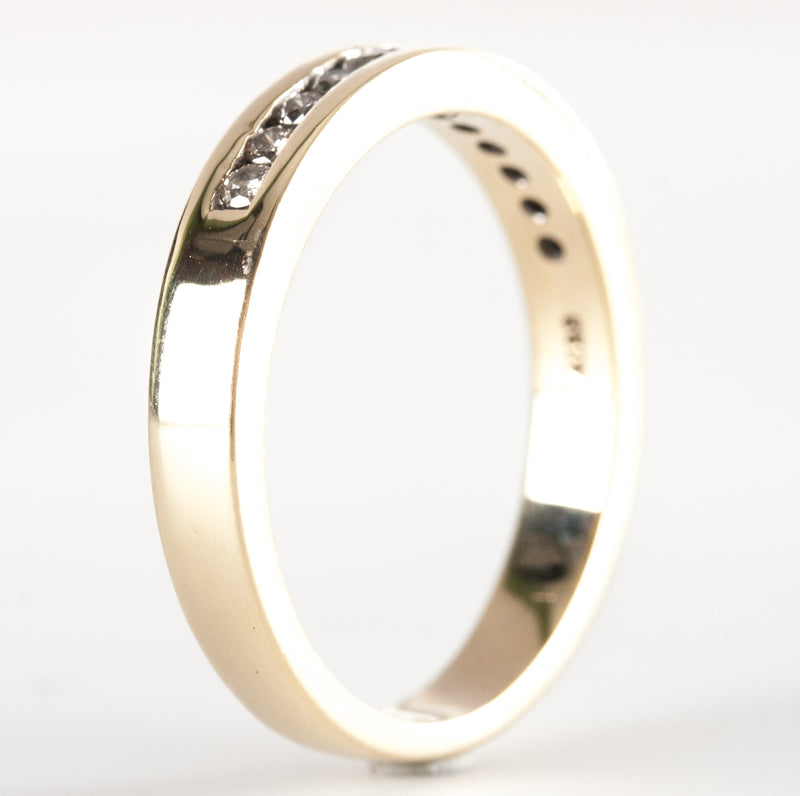 10k Yellow Gold Round J SI2 Diamond Channel Set Style Wedding Ring .245ctw 3.22g