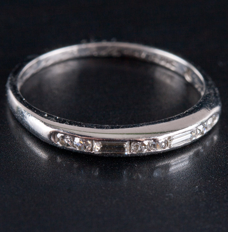 .950 Platinum Round Baguette G-H SI1-SI2 Diamond Wedding Band Ring .14ctw 2.02g