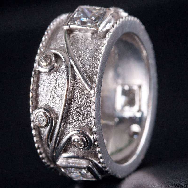 18k White Gold Princess / Round Diamond Floral Style Band Ring .67ctw 7.93g
