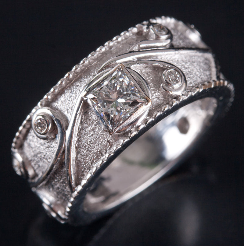 18k White Gold Princess / Round Diamond Floral Style Band Ring .67ctw 7.93g