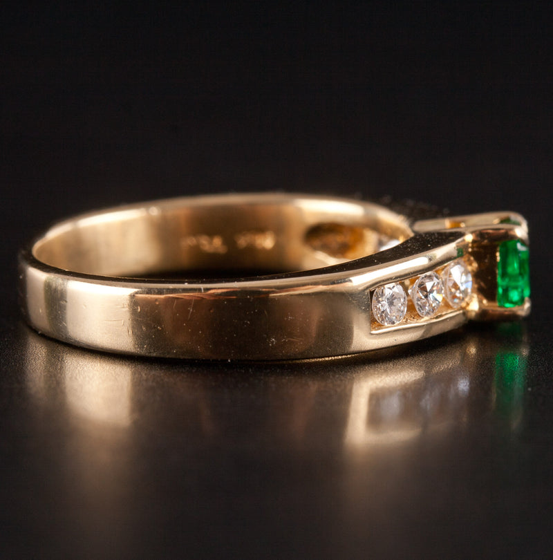 18k Yellow Gold Princess Emerald Solitaire Ring W/ Diamond Accents .48ctw 4.60g