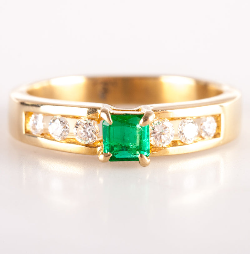 18k Yellow Gold Princess Emerald Solitaire Ring W/ Diamond Accents .48ctw 4.60g