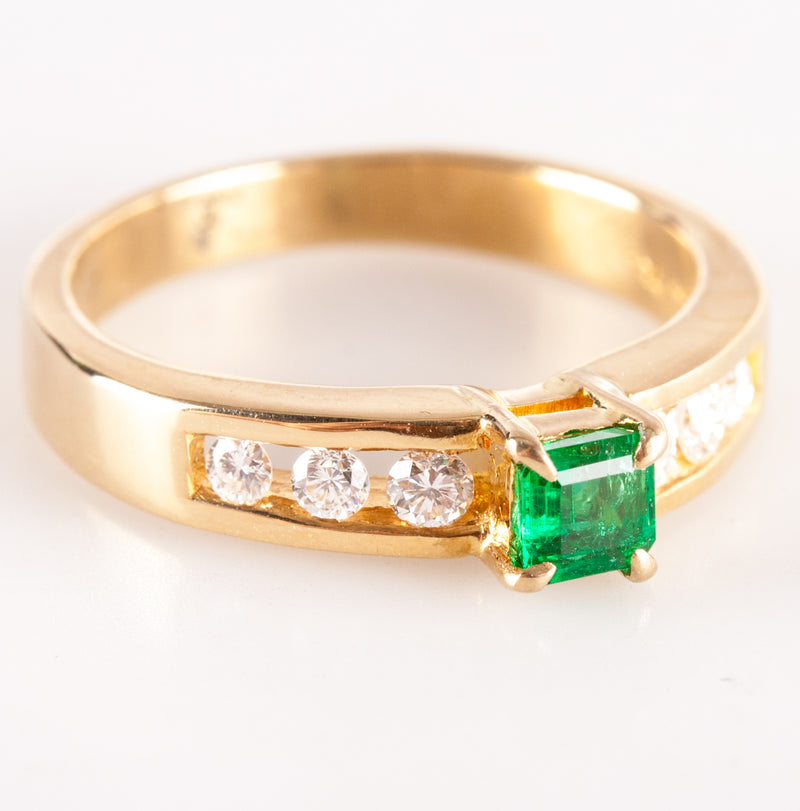 18k Yellow Gold Princess Emerald Solitaire Ring W/ Diamond Accents .48ctw 4.60g