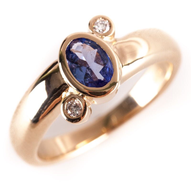 14k Yellow Gold Oval Tanzanite Solitaire Ring W/ Diamonds Accents .54ctw 4.85g