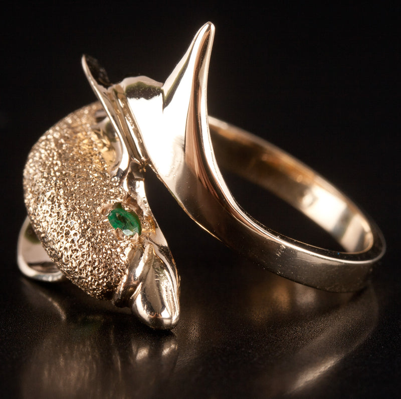14k Yellow Gold Round Emerald Dolphin Style Ring .12ctw 4.38g