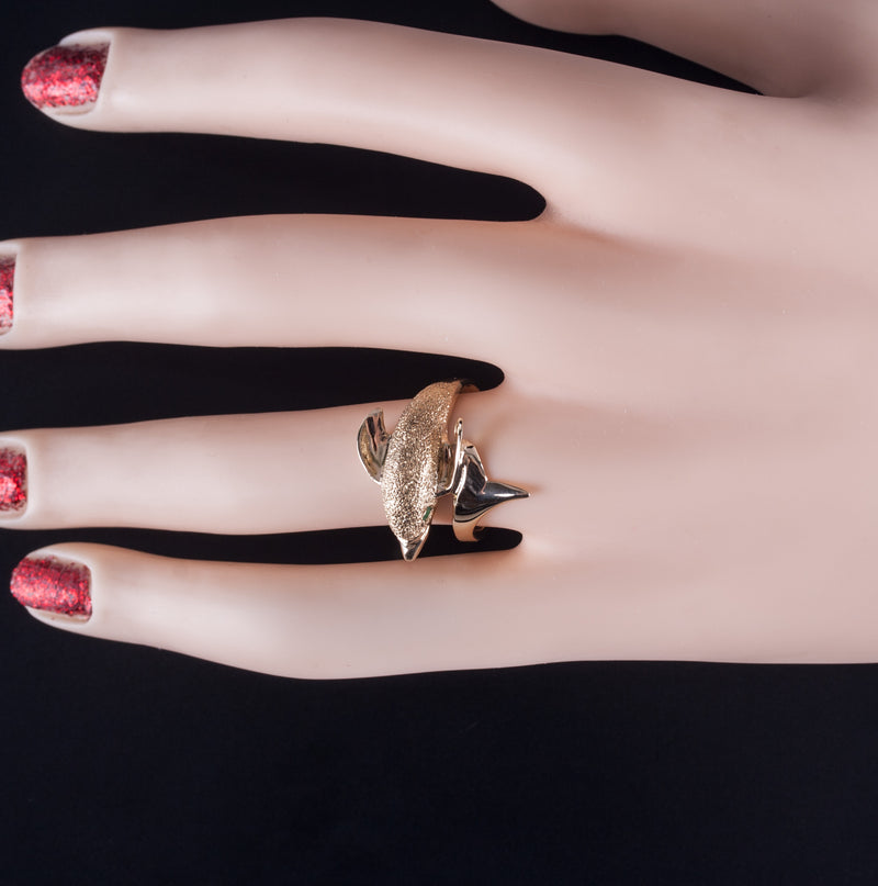 14k Yellow Gold Round Emerald Dolphin Style Ring .12ctw 4.38g
