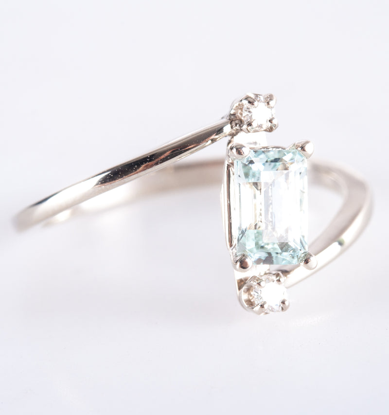 14k White Gold Aquamarine Solitaire Ring W/ Diamond Accents .54ctw 1.95g