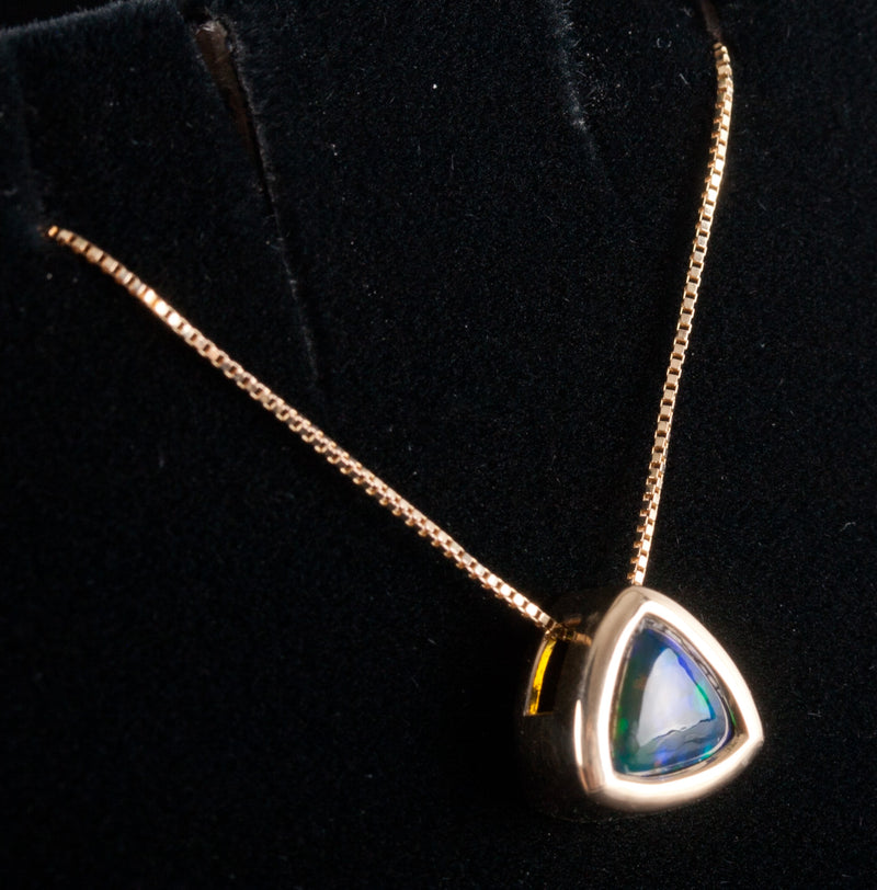 14k / 10k Yellow Gold Trillion Cabochon Opal Necklace W/ 18" Chain .59ct 2.15g
