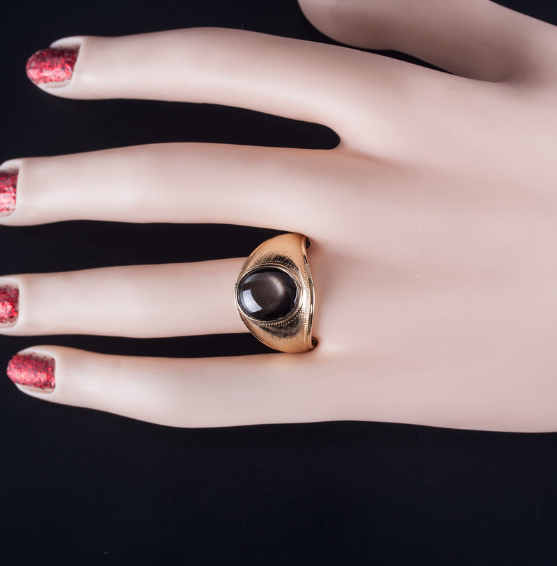 13k Yellow Gold Oval Cabochon AA Black Star Sapphire Ring 6.0ct 12.08g