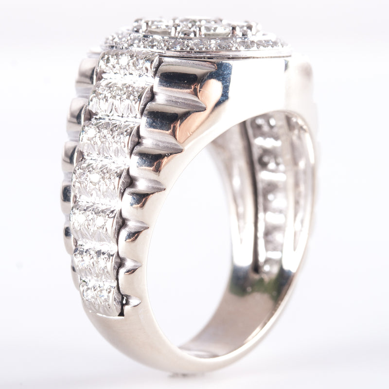 18k White Gold Round Diamond Cluster Cocktail Style Ring .925ctw 16.5g