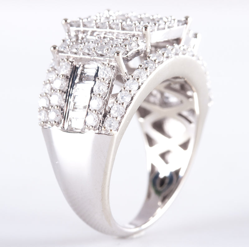 10k White Gold Round Baguette Diamond Cluster Cocktail Style Ring 1.39ctw 7.32g